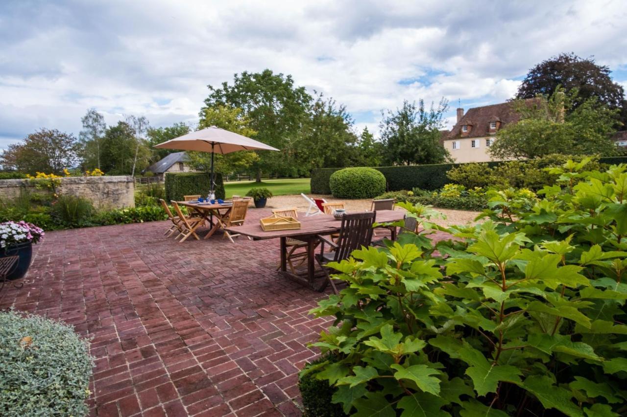 Maison "Jardin Gaillard" Bieville-en-Auge Buitenkant foto